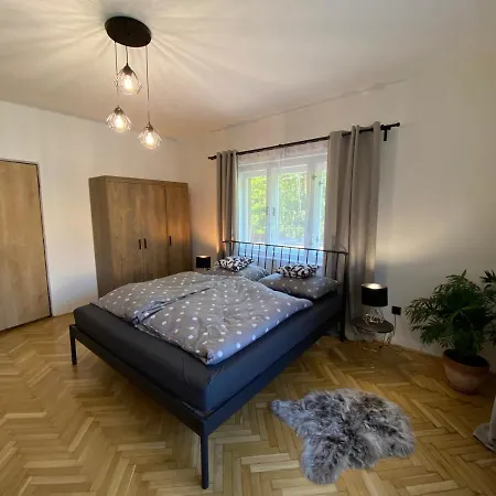 Apartamento Panda Apartmán
